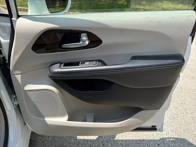 2021 Chrysler Pacifica Hybrid Limited