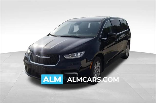 2024 Chrysler Pacifica Touring L for sale in Florence, SC
