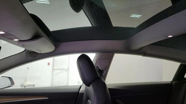 2021 Tesla Model 3 Standard Range Plus Rear-Wheel Drive