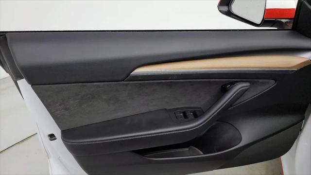 2021 Tesla Model 3 Standard Range Plus Rear-Wheel Drive