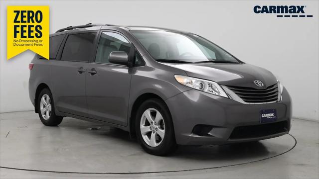 2017 Toyota Sienna LE 8 Passenger for sale in St Peters, MO
