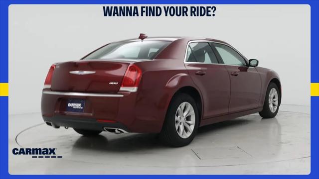 2023 Chrysler 300 Touring