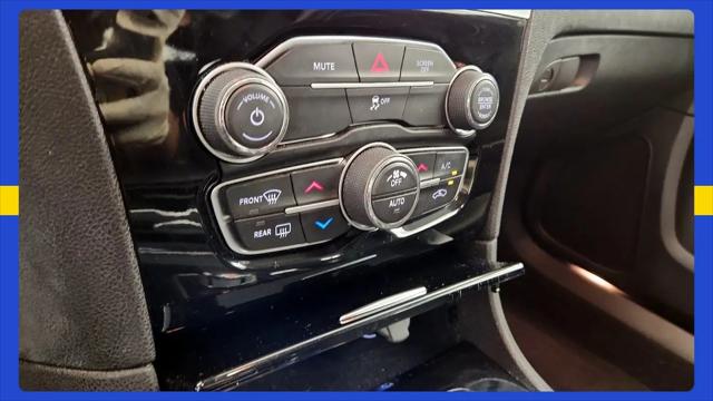 2023 Chrysler 300 Touring