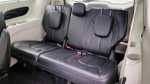 2019 Chrysler Pacifica Touring L Plus