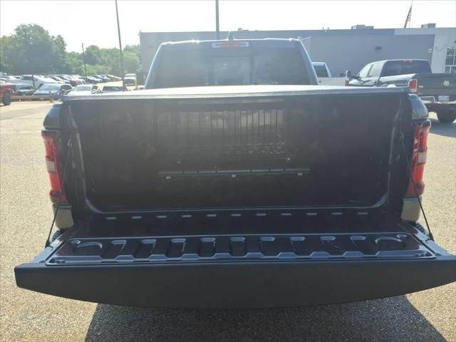2026 Ram 1500 Big Horn Crew Cab 4x4 64 Box
