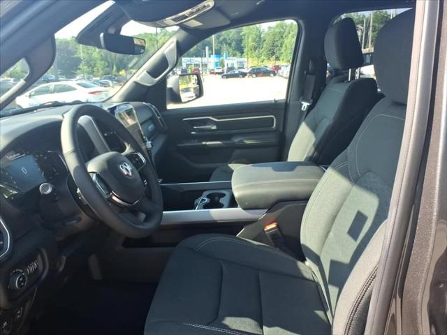 2026 Ram 1500 Big Horn Crew Cab 4x4 64 Box