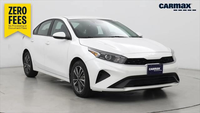 2024 Kia Forte LXS for sale in Bloomington, IL