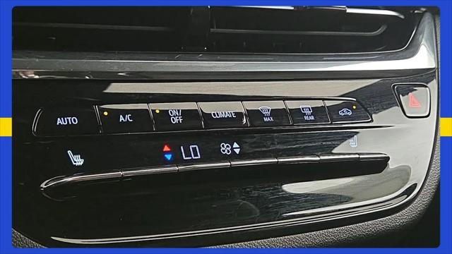 2025 Buick NV Avenir FWD