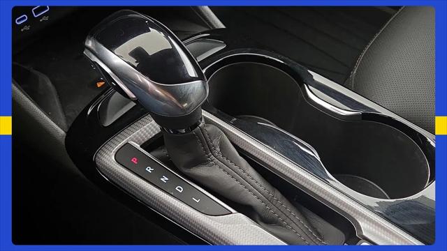 2025 Buick NV Avenir FWD