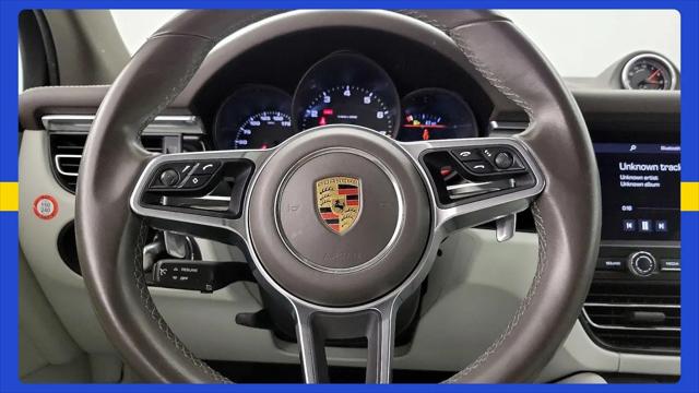 2021 Porsche Macan Macan