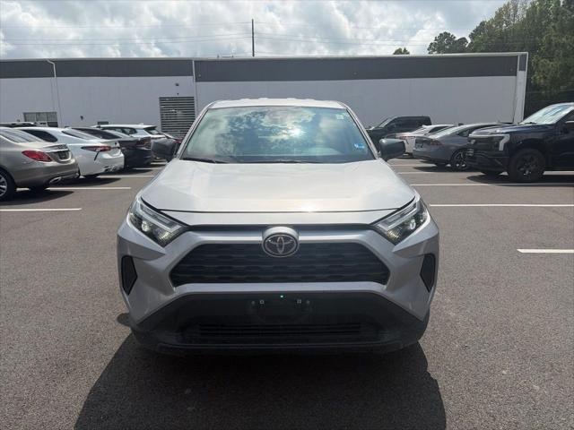 2024 Toyota RAV4 LE 2024 Toyota RAV4 LE