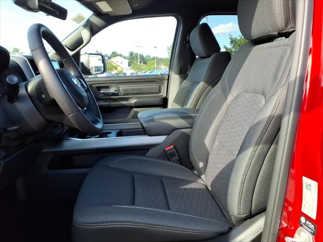 2026 Ram 1500 Express Crew Cab 4x4 57 Box
