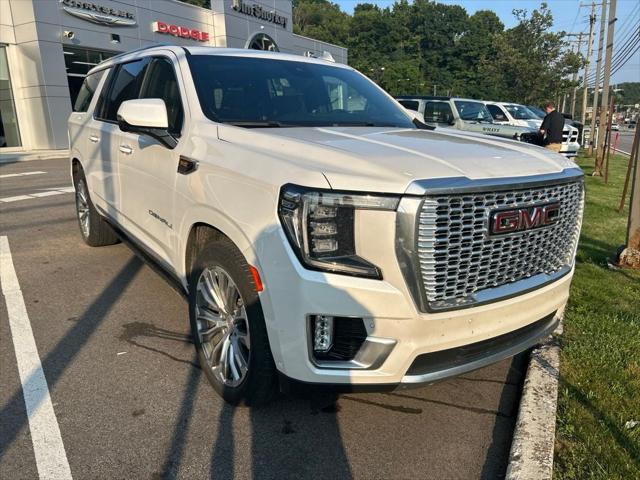 2023 GMC Yukon XL 4WD Denali