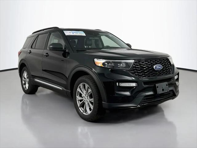 2023 Ford Explorer XLT for sale in Maplewood, MN