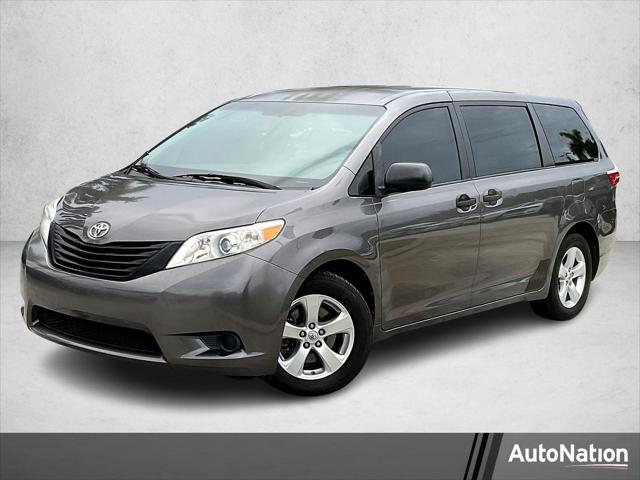 2017 Toyota Sienna L 7 Passenger for sale in Pembroke Pines, FL