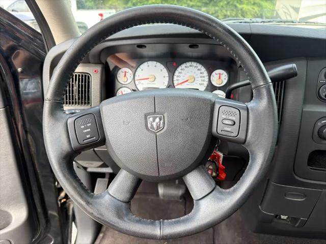 2004 Dodge Ram 1500 SLT/Laramie