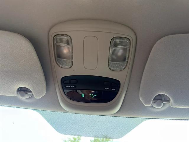 2004 Dodge Ram 1500 SLT/Laramie