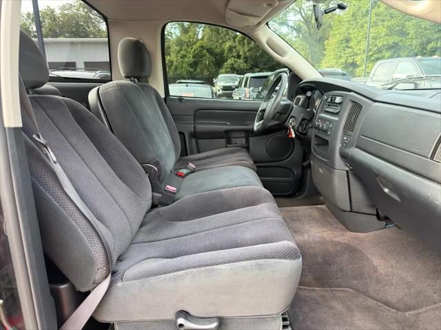 2004 Dodge Ram 1500 SLT/Laramie