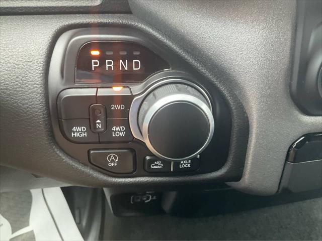 2024 Ram 1500 Tradesman Quad Cab 4x4 64 Box