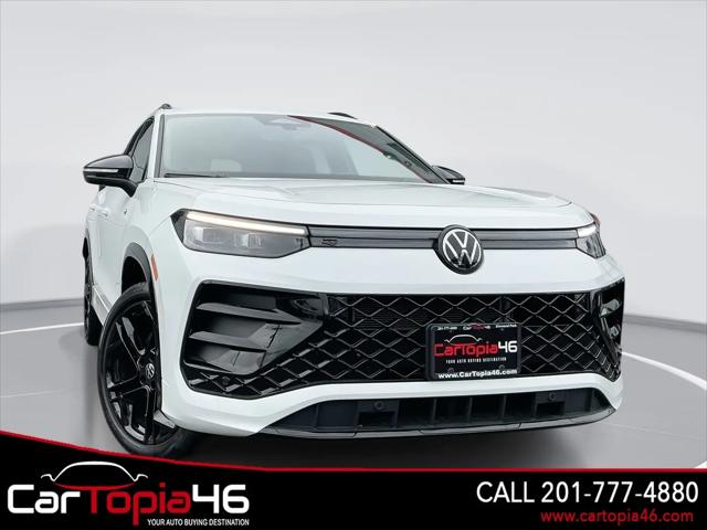 2025 Volkswagen Tiguan 2.0T SE R-Line Black for sale in Elmwood Park, NJ