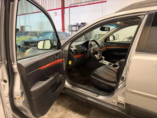 2011 Subaru Outback 2.5i Limited