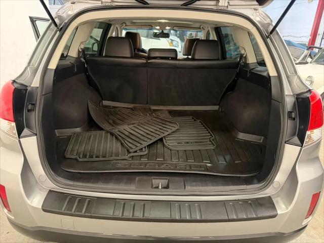 2011 Subaru Outback 2.5i Limited