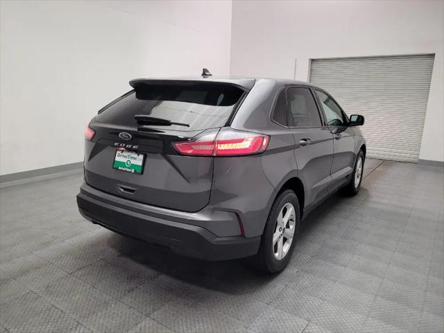 2021 Ford Edge SE