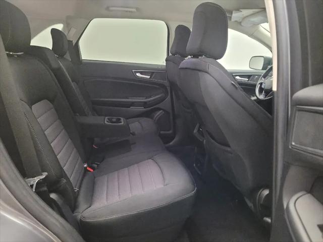 2021 Ford Edge SE