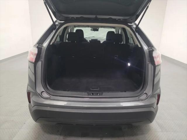 2021 Ford Edge SE