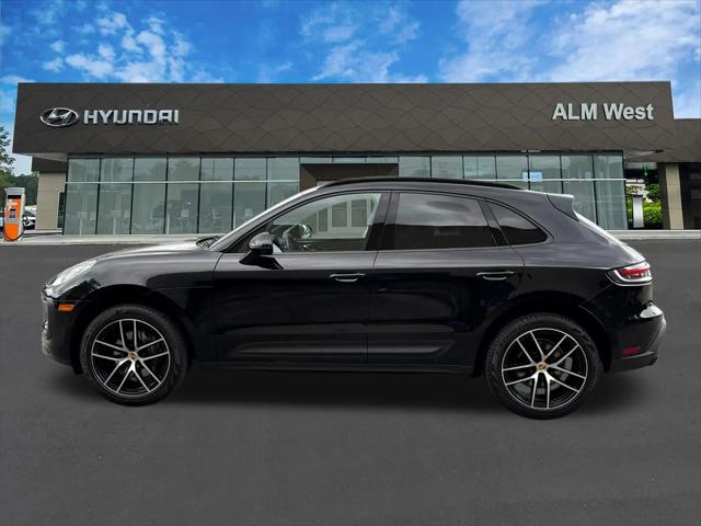 2023 Porsche Macan Macan