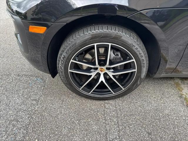 2023 Porsche Macan Macan