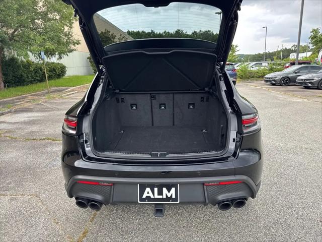 2023 Porsche Macan Macan