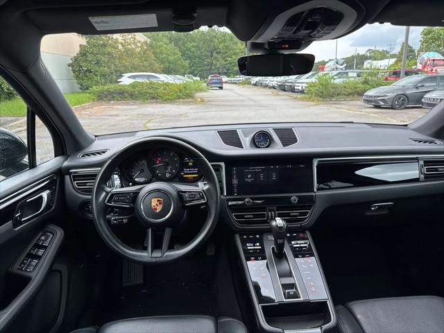 2023 Porsche Macan Macan