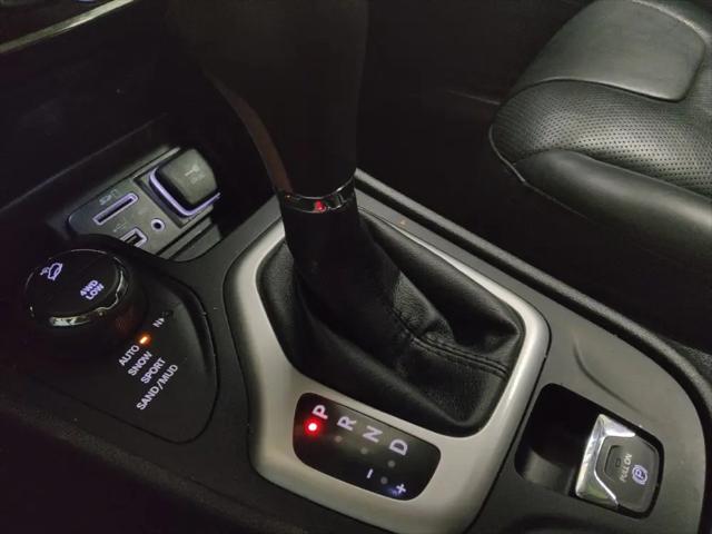 2017 Jeep Cherokee Overland