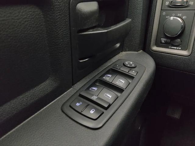 2017 Ram 1500 Tradesman Crew Cab 4x2 5'7" Box