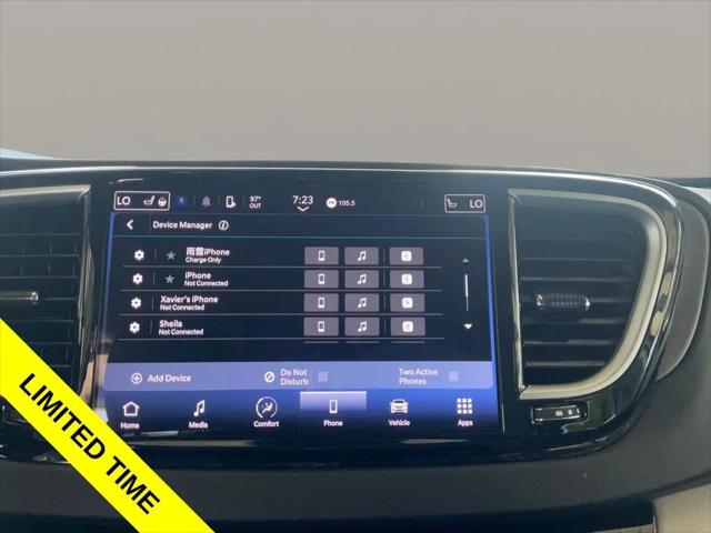 2023 Chrysler Pacifica Touring L