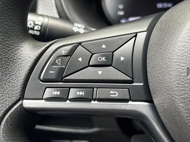 2021 Nissan Kicks SV Xtronic CVT