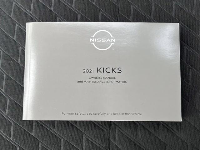 2021 Nissan Kicks SV Xtronic CVT