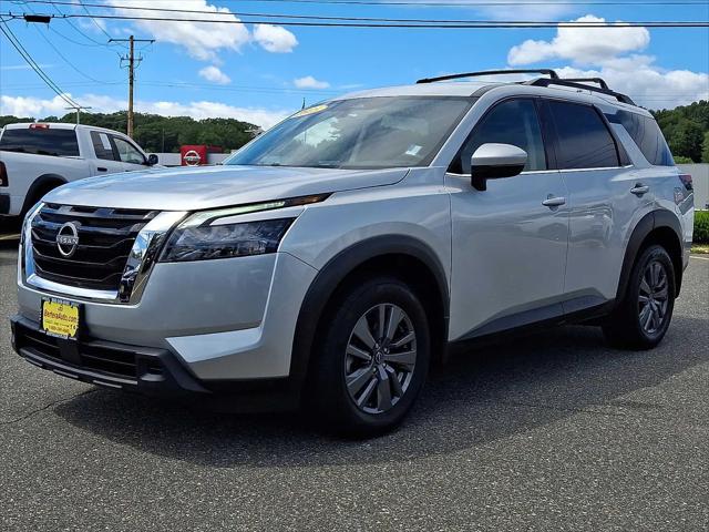 2025 Nissan Pathfinder SV 4WD