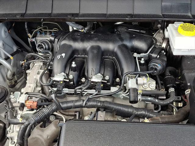 2025 Nissan Pathfinder SV 4WD