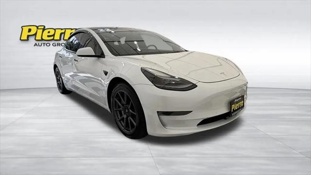 2022 Tesla Model 3 Long Range Dual Motor All-Wheel Drive