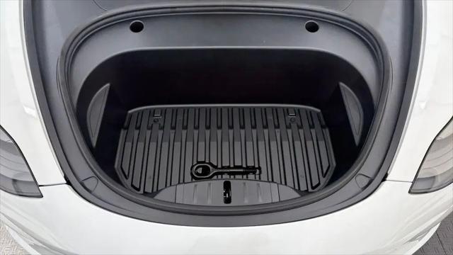 2022 Tesla Model 3 Long Range Dual Motor All-Wheel Drive