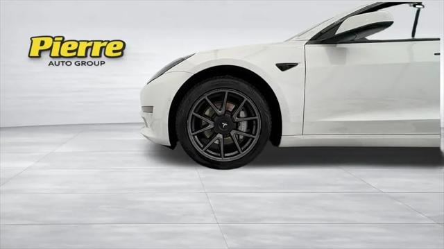 2022 Tesla Model 3 Long Range Dual Motor All-Wheel Drive