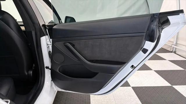 2022 Tesla Model 3 Long Range Dual Motor All-Wheel Drive