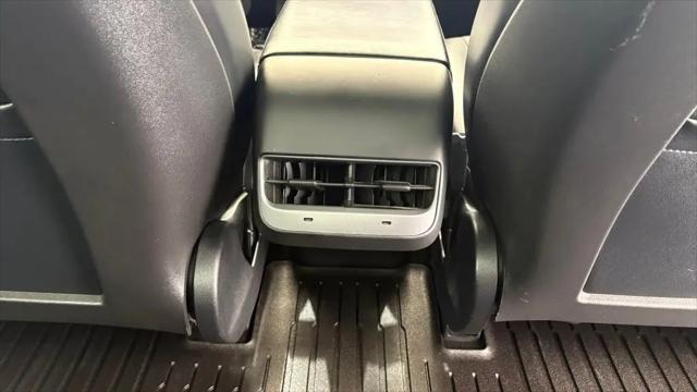 2022 Tesla Model 3 Long Range Dual Motor All-Wheel Drive