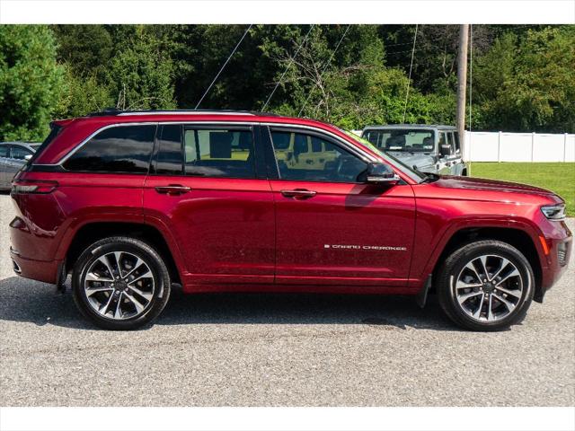 2023 Jeep Grand Cherokee Overland 4x4 2023 Jeep Grand Cherokee Overland 4x4