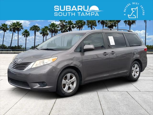 2017 Toyota Sienna LE 8 Passenger for sale in Tampa, FL