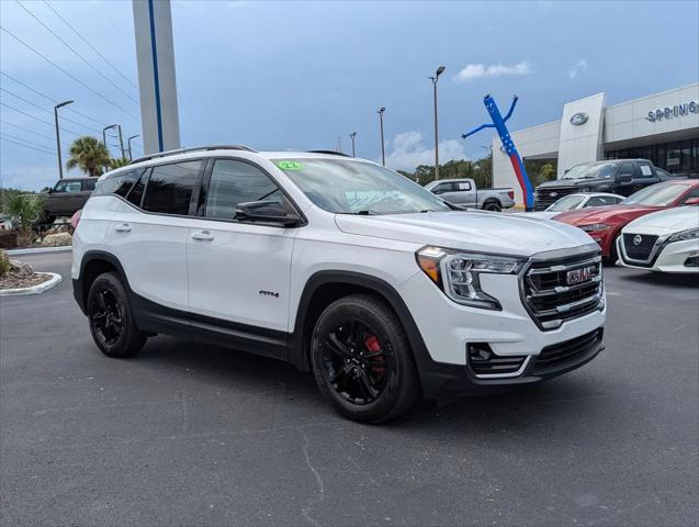 2022 GMC Terrain AWD AT4