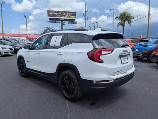 2022 GMC Terrain AWD AT4