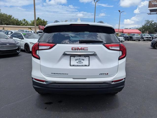 2022 GMC Terrain AWD AT4